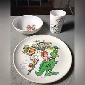 Vintage 60’s  Flintstones 3 piece plastic place setting.